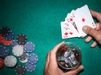 Một trong những kỹ năng thường được sử dụng trong Poker – Đoán bài