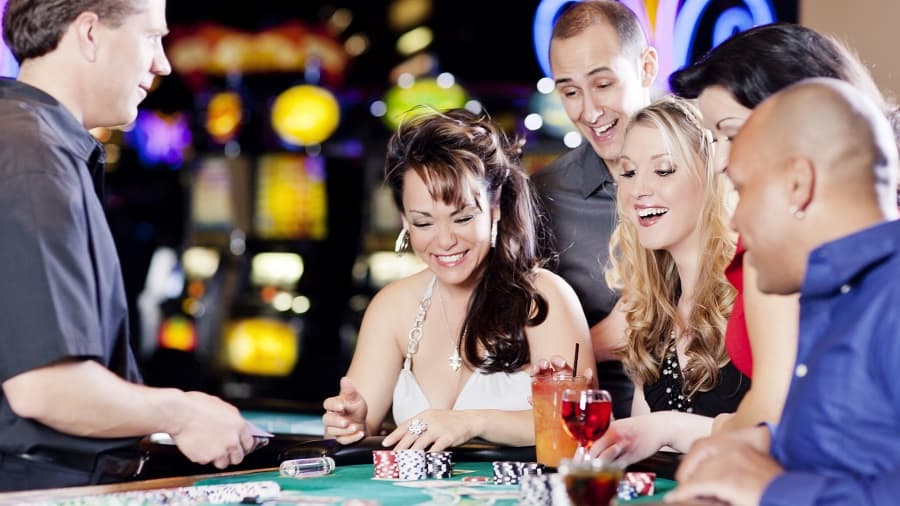 Chia sẻ những phương pháp kiếm tiền từ trò chơi Baccarat đơn giản nhất